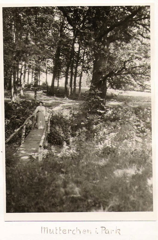 Mutterchen im Park